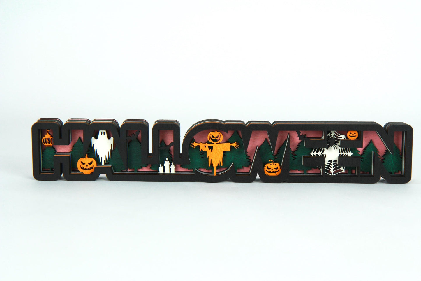 Halloween 3D Schild Dekoration in zwei verschiedenen Größen erhältlich 25 cm und 35 cm / verschiedenen Farben