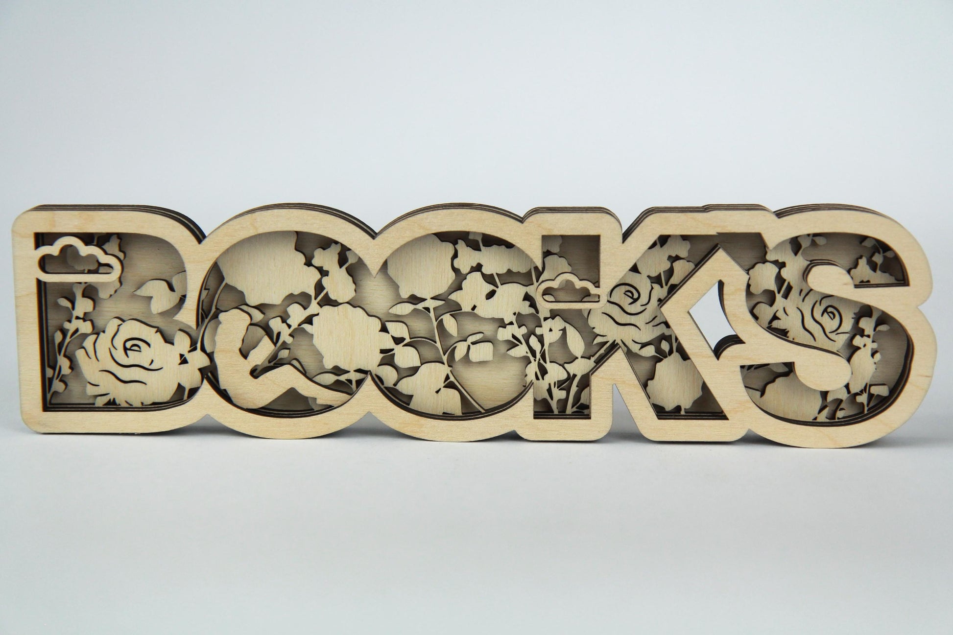 BOOKs 3D Schild mit Rosen im Hintergrund für Buchliebhaber / in verschiedenen Farben und Größen / Perfekte Dekoration für dein Bücherregal