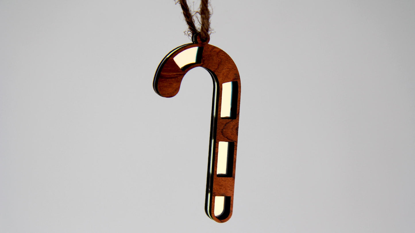 Baumschmuck für die Weihnachtszeit / 5er Set / Holz und Acryl / Ca. 6-7 cm groß / Schneeflocken / Tannenbaum / Zuckerstange